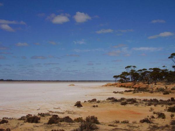 Lake Johnston Camping Area