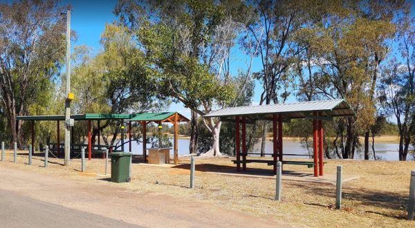 Chinchilla Weir Camping Area