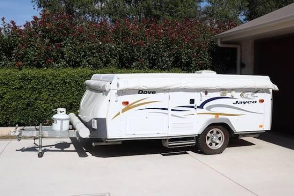 2008 Jayco Dove Camper ( Excellent Condition and Cared for)