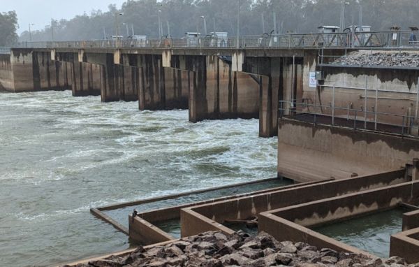 Torrumbarry Weir Camping Area