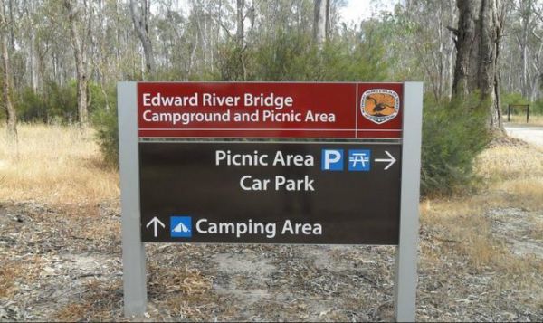 Edward River Bridge Camping Area