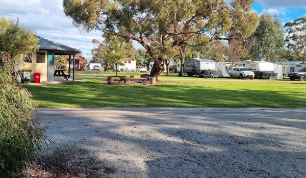 Ibis Caravan Park Kerang
