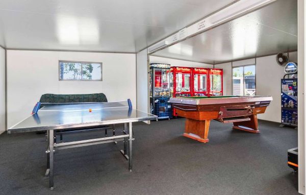 Waters Edge Holiday Park Big4