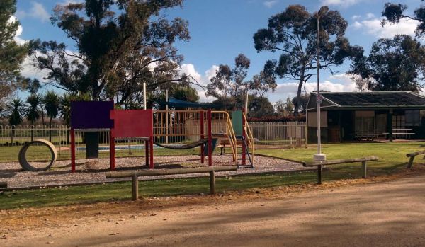Cobram East Caravan Park