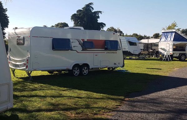 Lake Burrumbeet Caravan Park