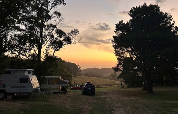 Lakes Caravilla Caravan Park