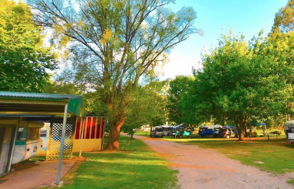 Mitta Mitta Caravan Park