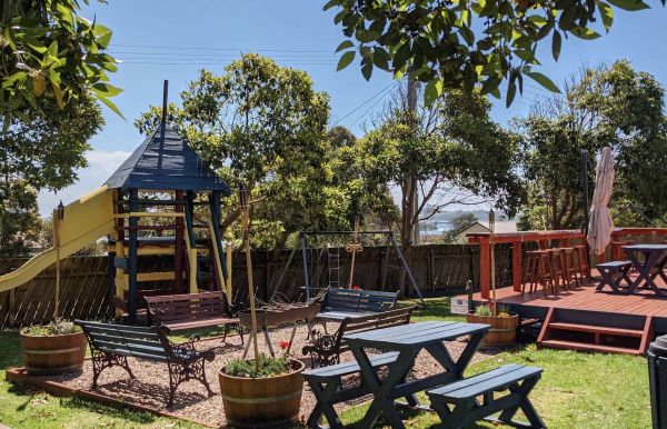 Marlo Caravan Park and Motel