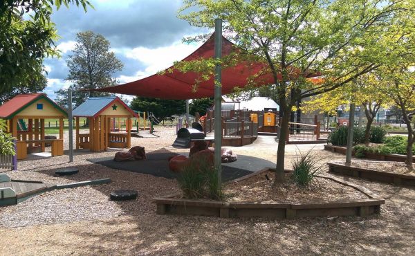 Moe Gardens Caravan Park
