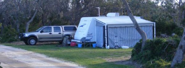 90 Mile Beach, Golden Beach, Seaspray, Paradise Beach Camping Areas