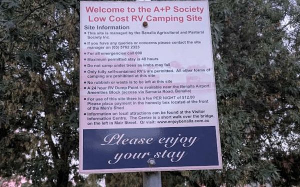 Benalla Showgrounds Caravan Park