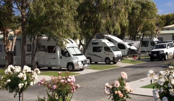 Apex RiverBeach Holiday Park