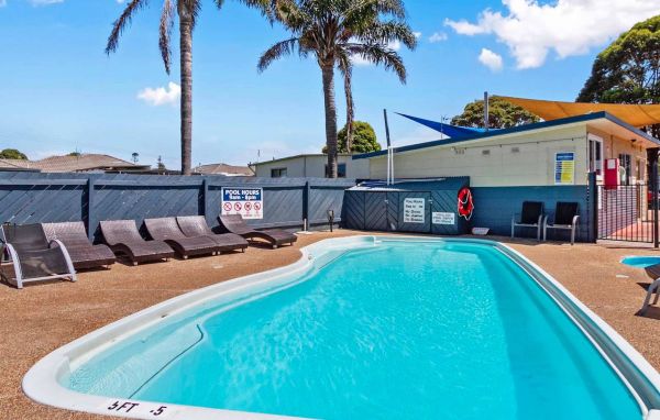 Waters Edge Holiday Park Big4