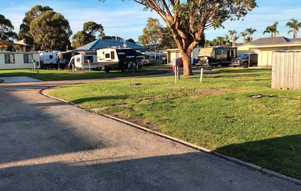 Waters Edge Holiday Park Big4